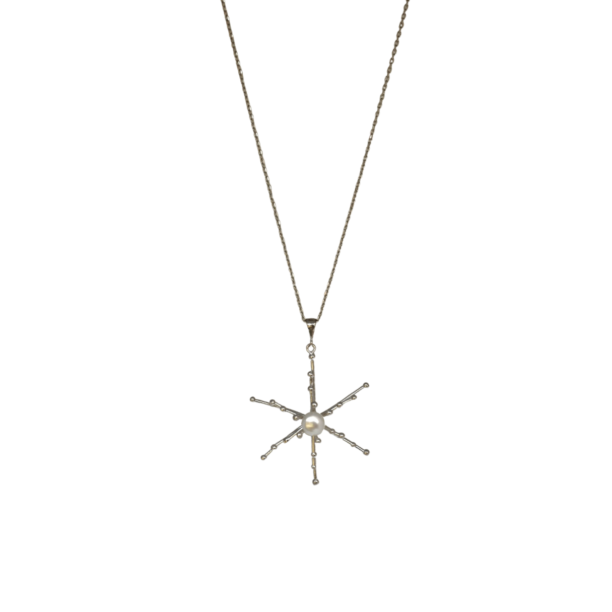 Snowflake Pearls Necklace
