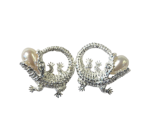 Alligator With Pearl  Earrings
