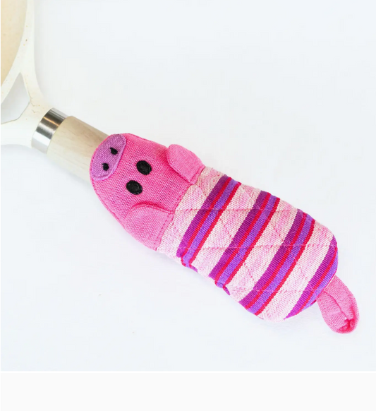 Piglet Skillet Handle Holder